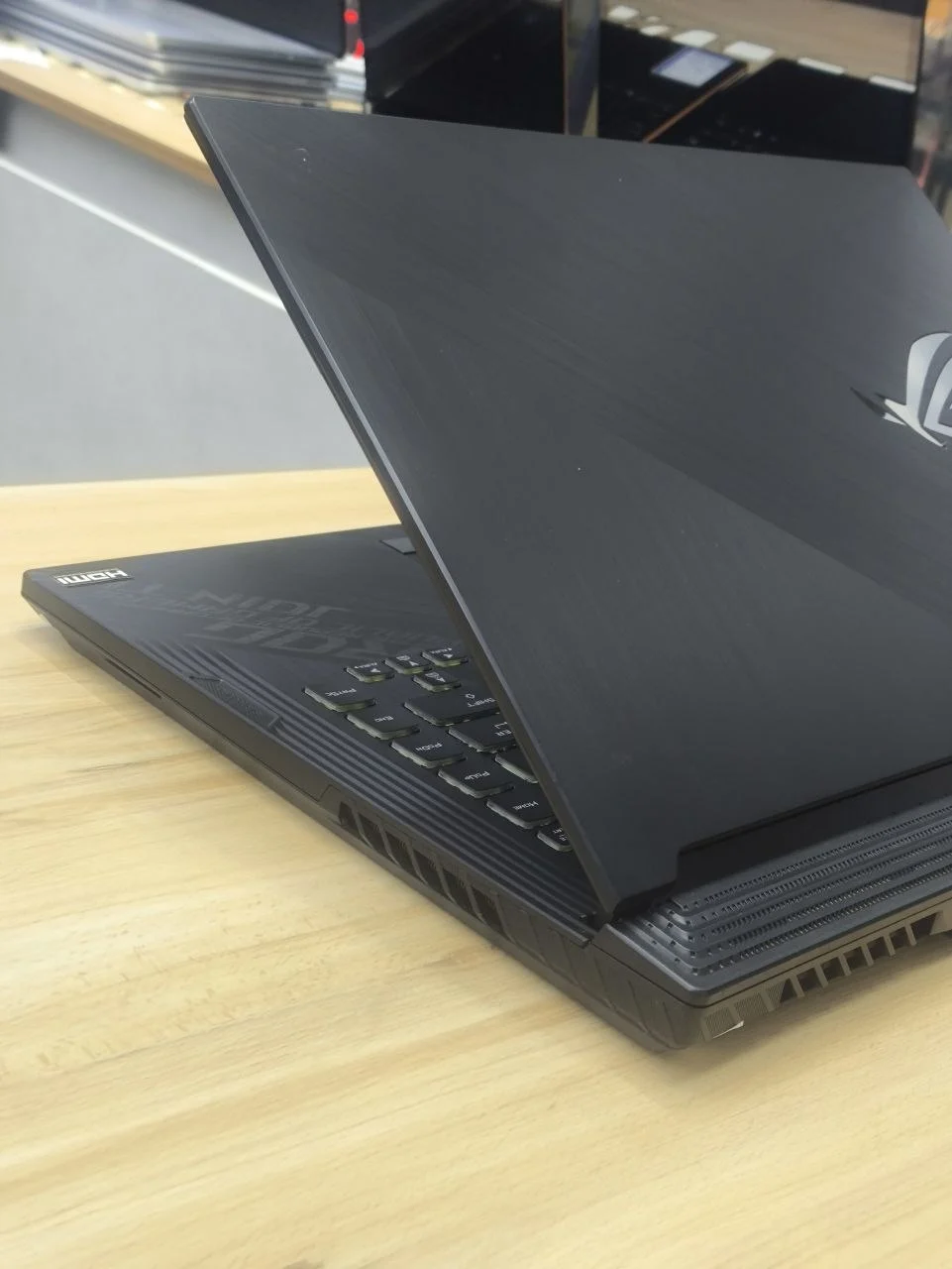 Asus Rog strix15 - تصویر 2