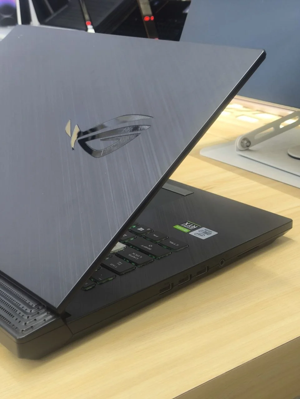 Asus Rog strix15 - تصویر 3