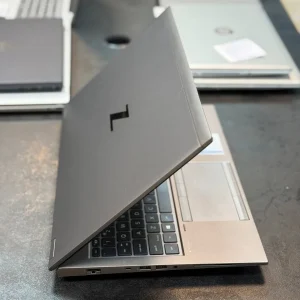modell: #Zbook #Fury 15 G8
