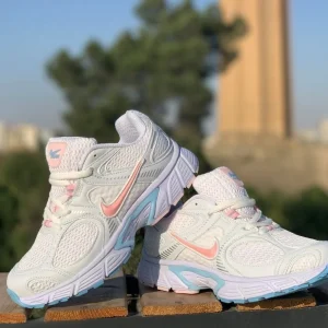 نایک V5