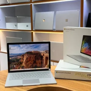 Microsoft Surface Book 2 | OpenBox