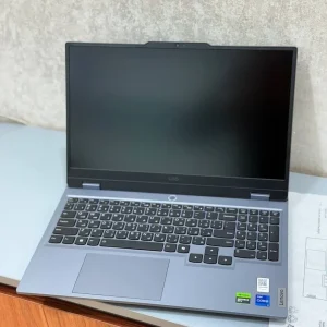 Lenovo LOQ 15IRX9